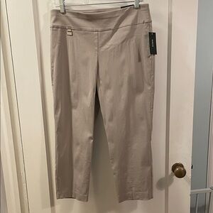 Alfani Capri Pants in Summer Straw